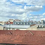 Studio In Heart Of Paris